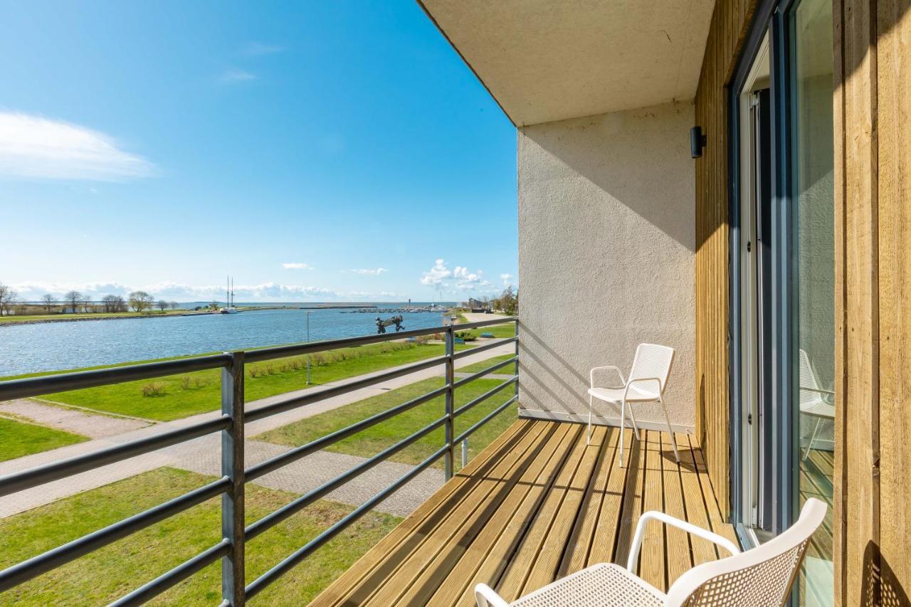 Meri Seaside Hotel & Spa Куресааре Екстериор снимка