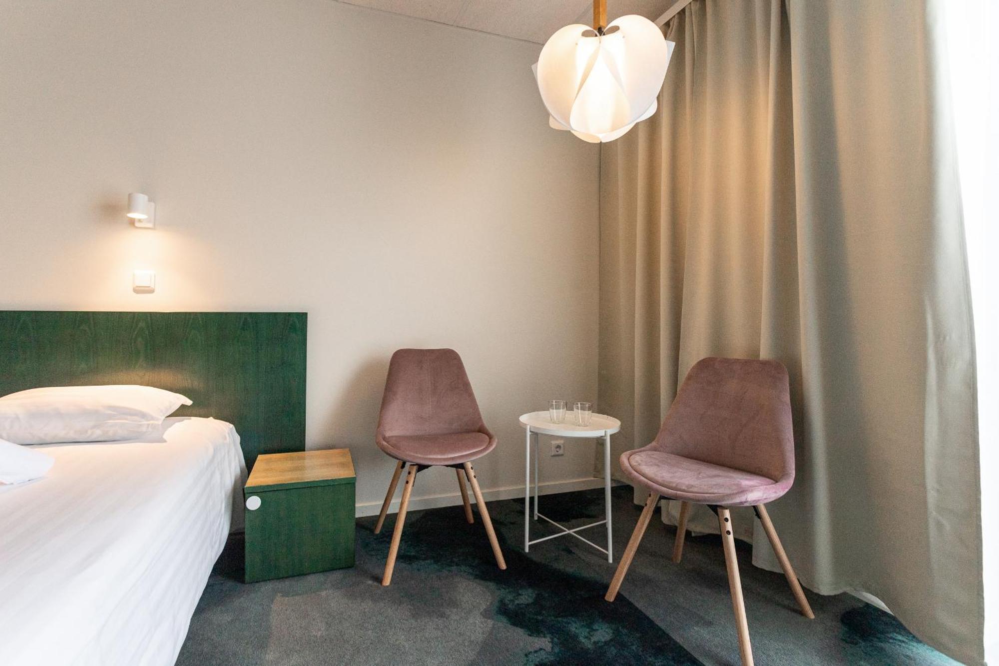 Meri Seaside Hotel & Spa Куресааре Екстериор снимка