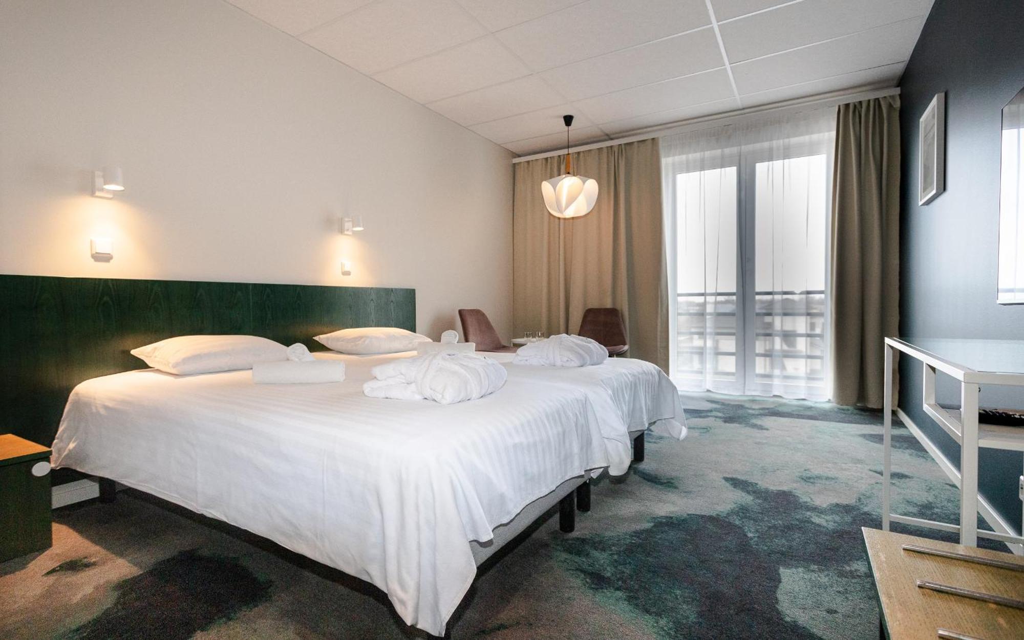 Meri Seaside Hotel & Spa Куресааре Екстериор снимка